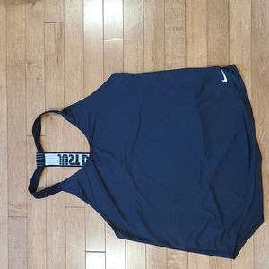 Nike Gym Top Size M